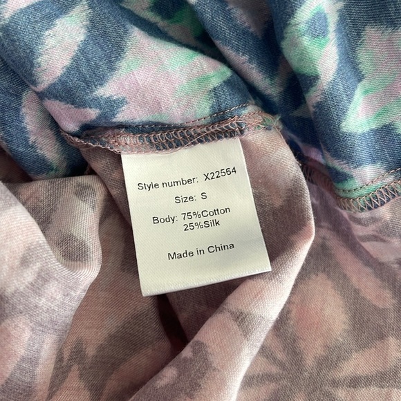 XiRENA Huntley Cotton & Silk Top in Fiesta Size Small - Picture 6 of 6